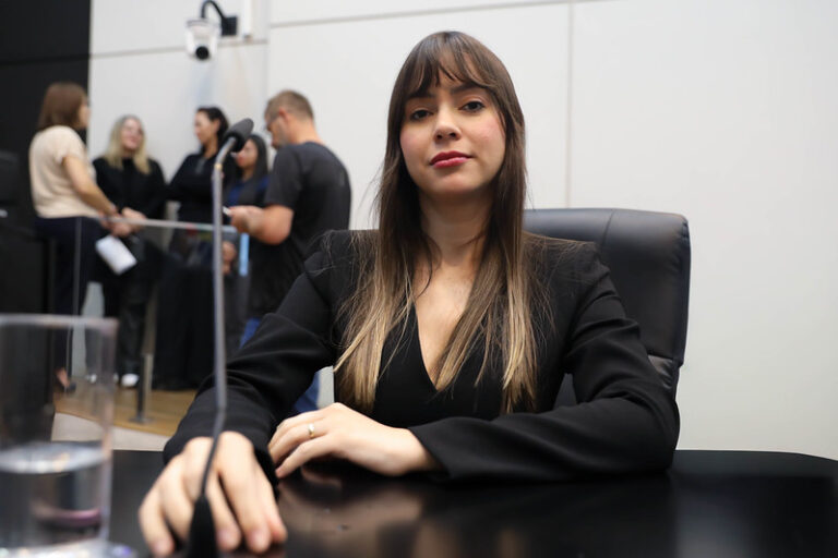 Fabiana Bolsonaro defende câmeras em bares e restaurantes para reforçar segurança e auxiliar investigações