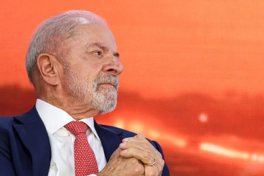 Que Brasil é esse? Presidente anuncia programa para comprar privada: retrato da gestão petista POR FABIANA BOLSONARO